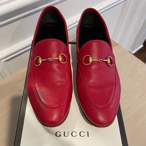 Gucci Brixton Loafer Hibiscus Red  39.5  US 9.5